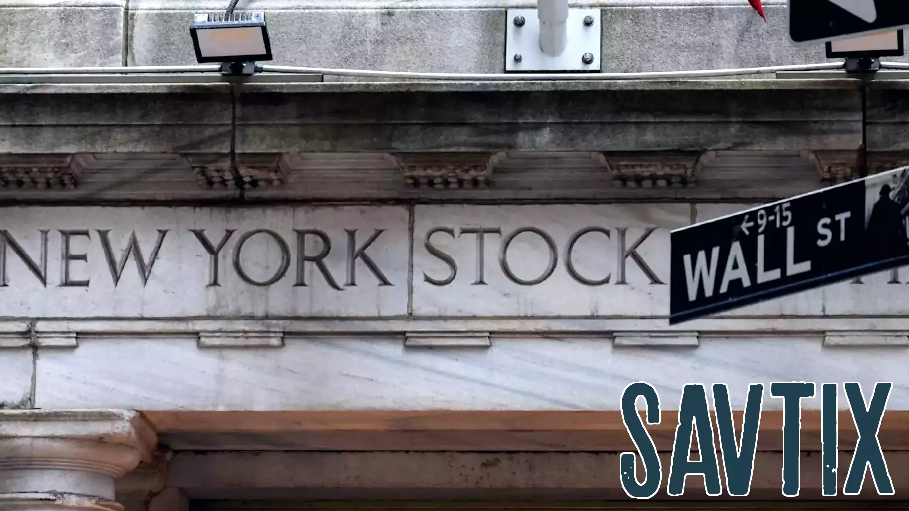 Market Shift: Investors Embrace Cyclical Stocks Amid AI Concerns