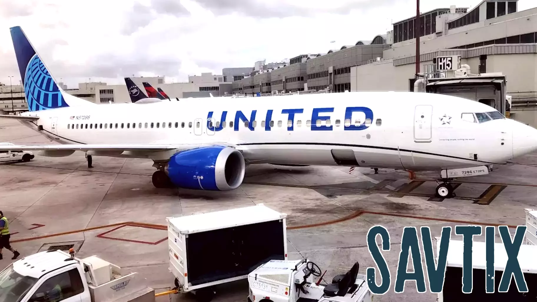 Oil prices are dropping, so does that mean airfare prices will follow?